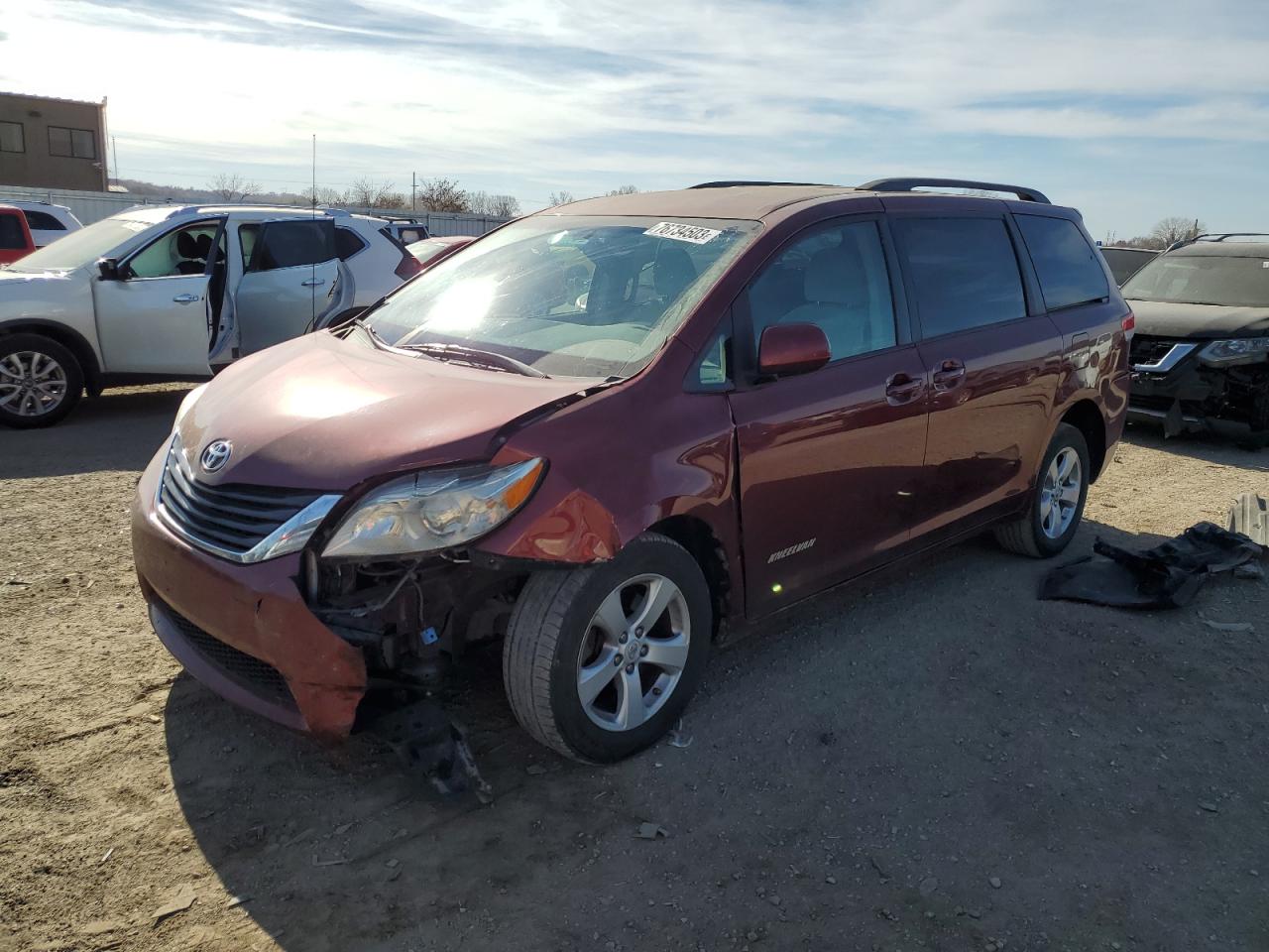 TOYOTA SIENNA 2011 5tdkk3dc7bs141480