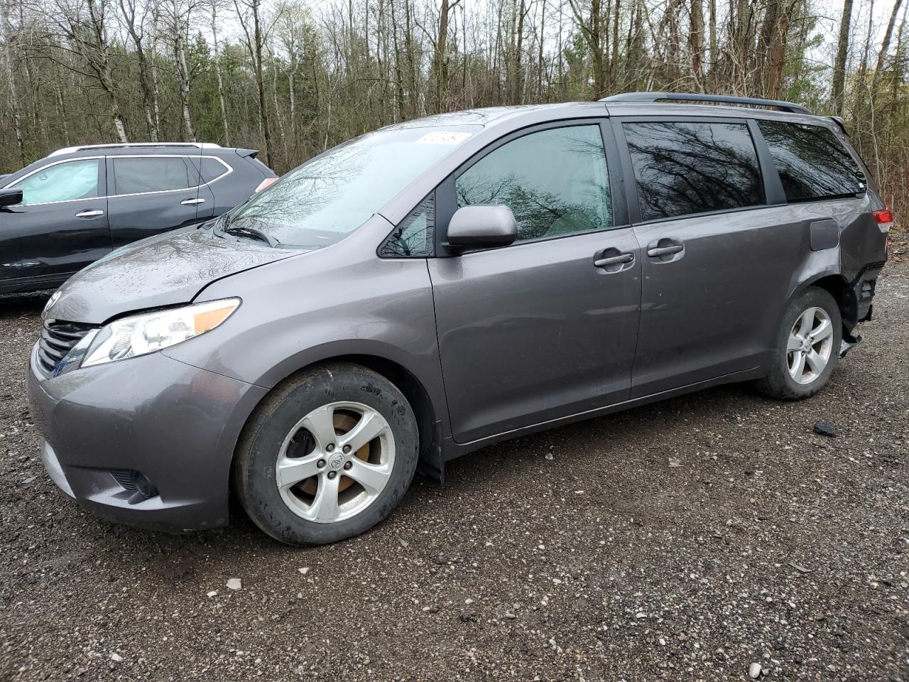 TOYOTA SIENNA 2011 5tdkk3dc7bs172969