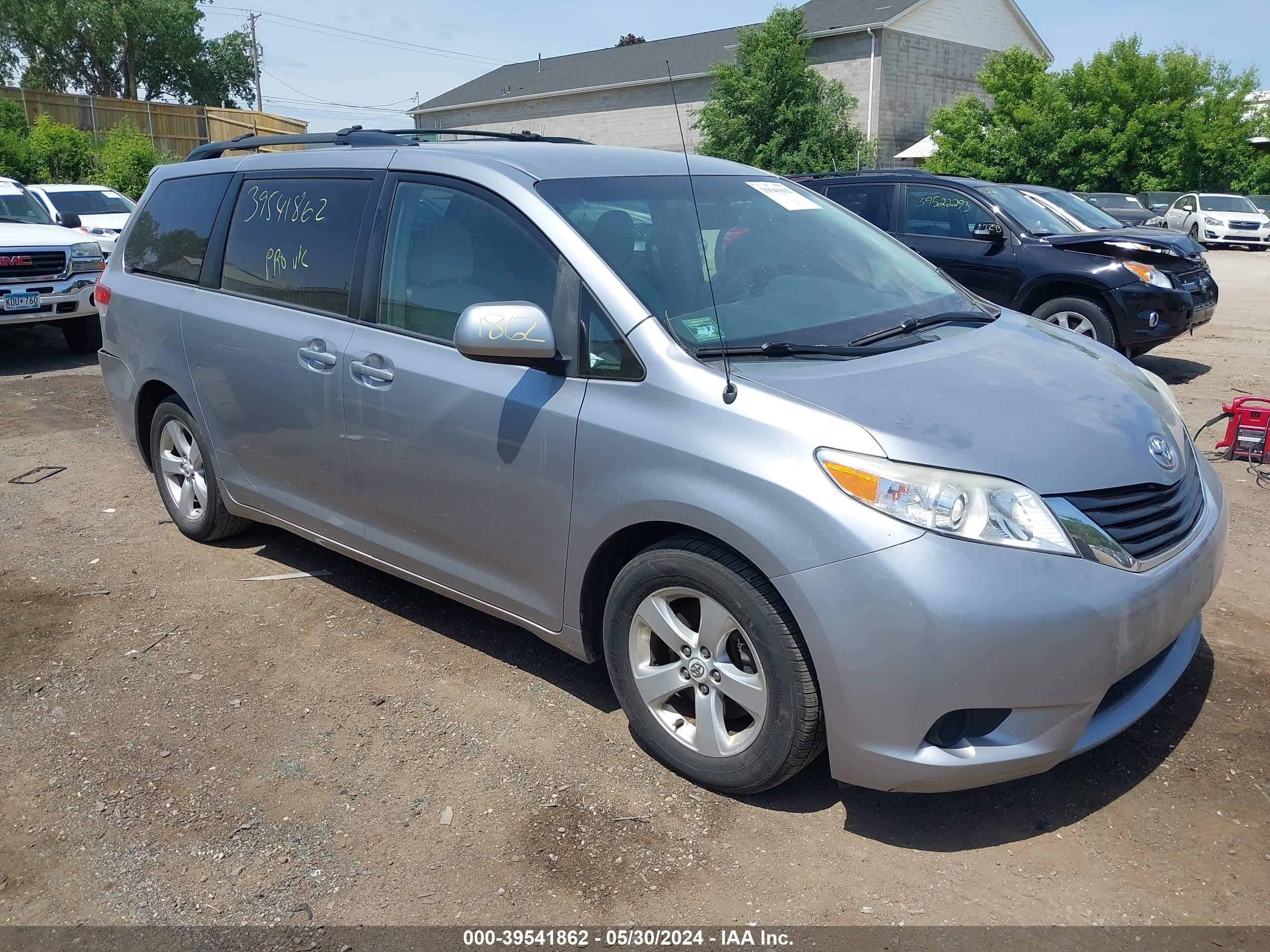 TOYOTA SIENNA 2012 5tdkk3dc7cs246537