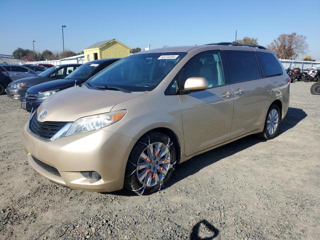 TOYOTA SIENNA LE 2012 5tdkk3dc7cs270854