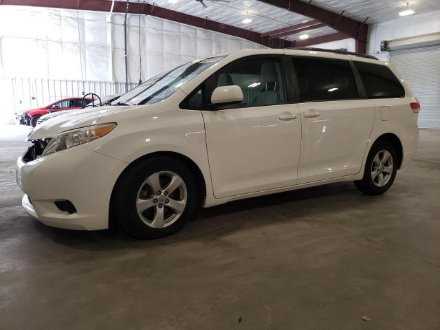 TOYOTA SIENNA LE 2013 5tdkk3dc7ds288028