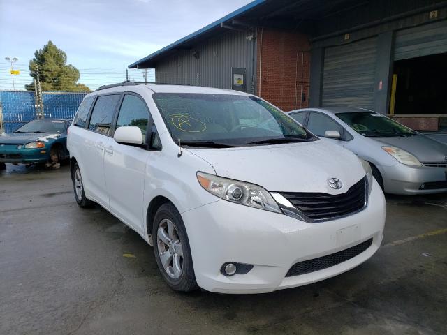 TOYOTA SIENNA LE 2013 5tdkk3dc7ds340709