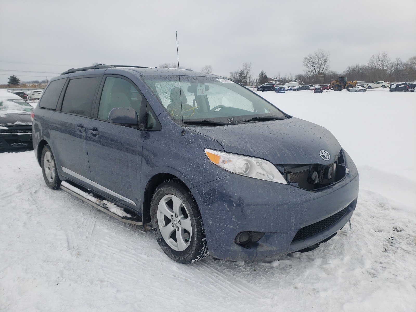 TOYOTA SIENNA LE 2013 5tdkk3dc7ds349667