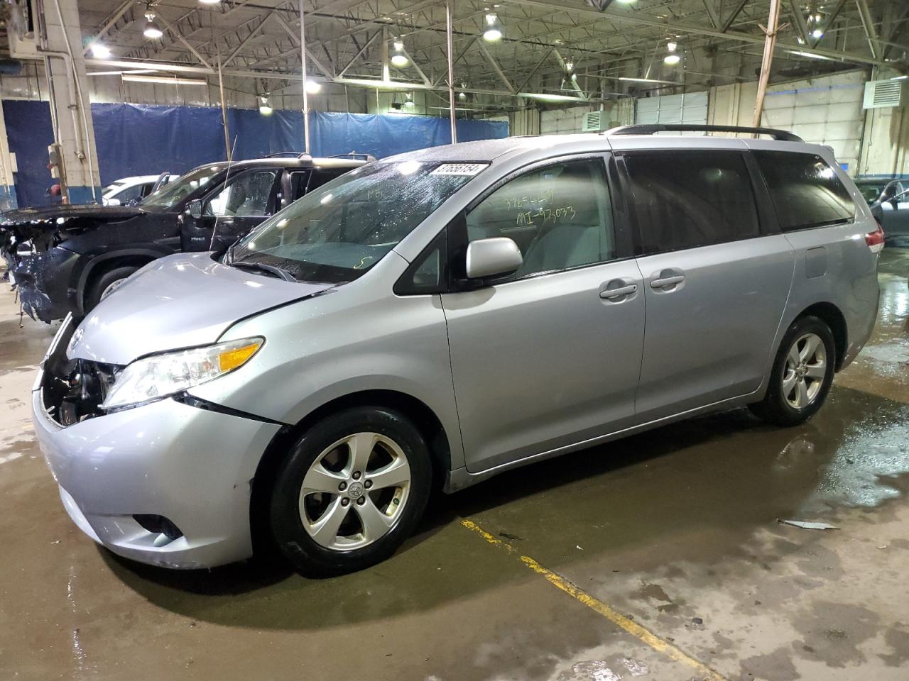 TOYOTA SIENNA 2013 5tdkk3dc7ds377520