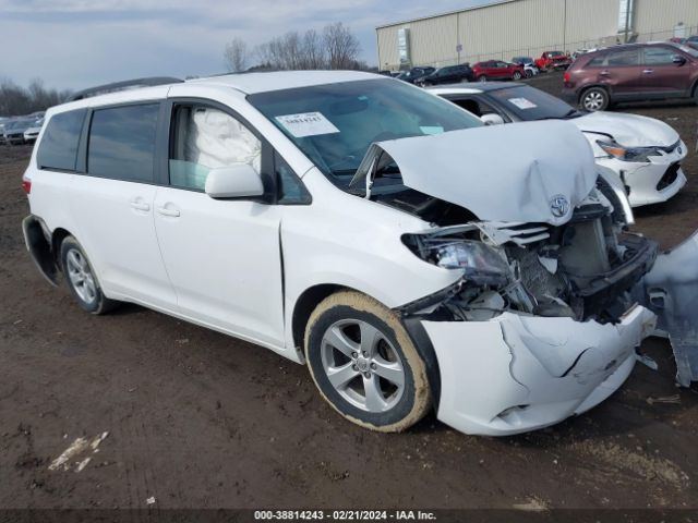 TOYOTA SIENNA 2015 5tdkk3dc7fs541447