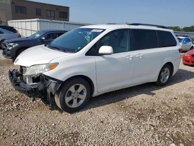 TOYOTA SIENNA LE 2016 5tdkk3dc7gs714627