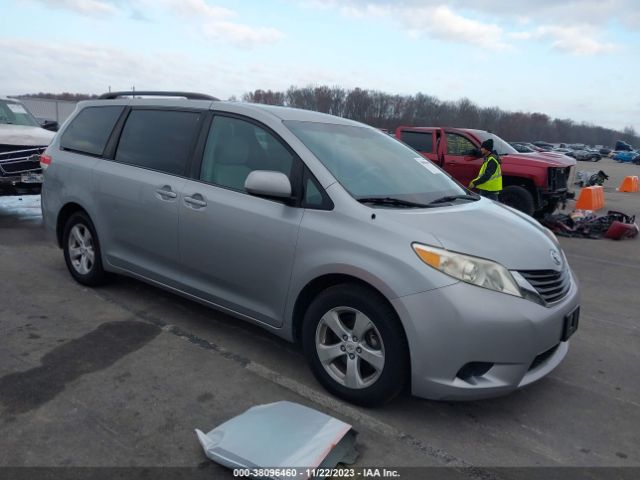 TOYOTA SIENNA 2011 5tdkk3dc8bs113171