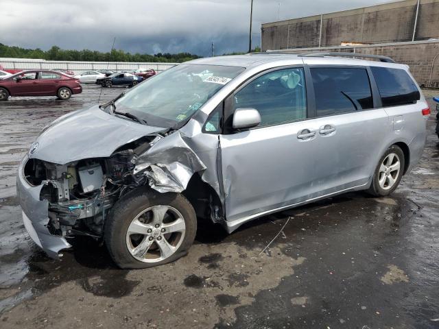 TOYOTA SIENNA LE 2011 5tdkk3dc8bs124333