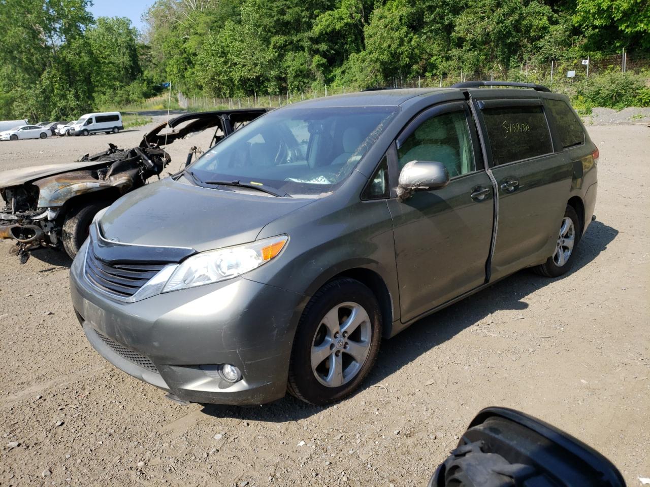 TOYOTA SIENNA 2011 5tdkk3dc8bs146963