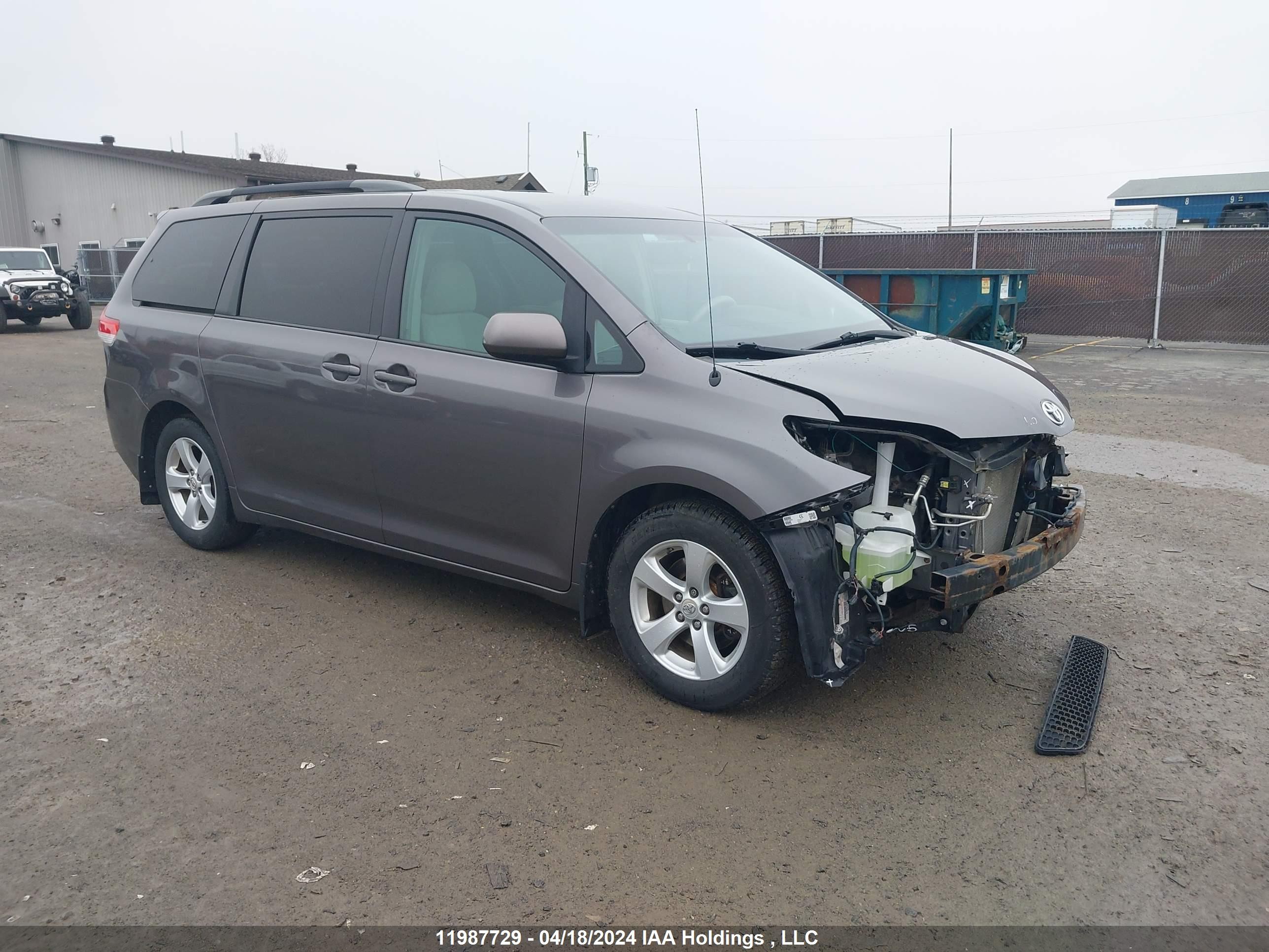 TOYOTA SIENNA 2012 5tdkk3dc8cs256462