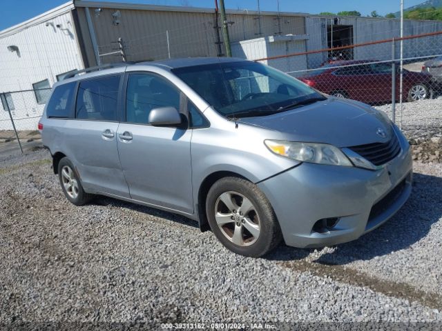 TOYOTA SIENNA 2013 5tdkk3dc8ds365327