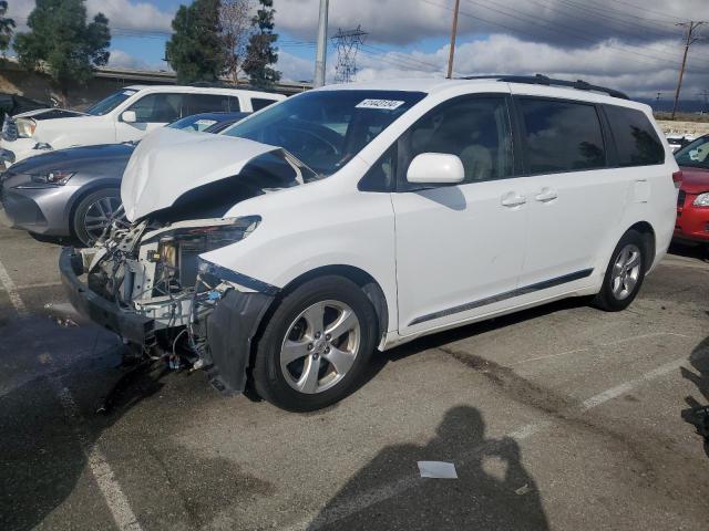 TOYOTA SIENNA LE 2013 5tdkk3dc8ds388462