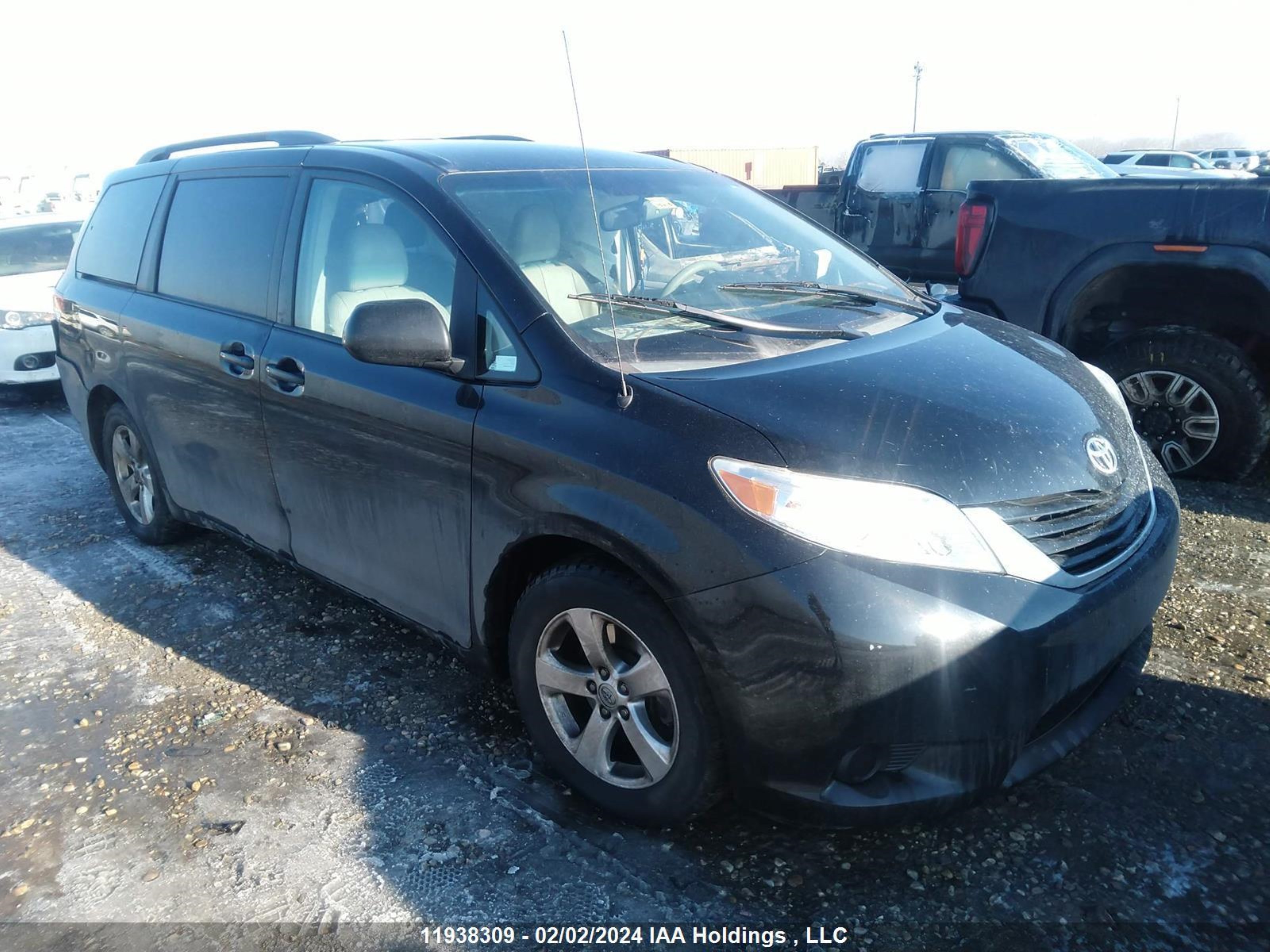 TOYOTA SIENNA 2013 5tdkk3dc8ds393869