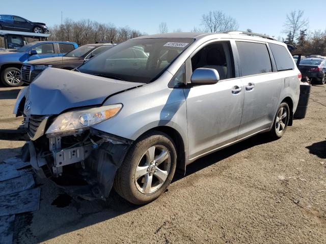 TOYOTA SIENNA LE 2014 5tdkk3dc8es450797