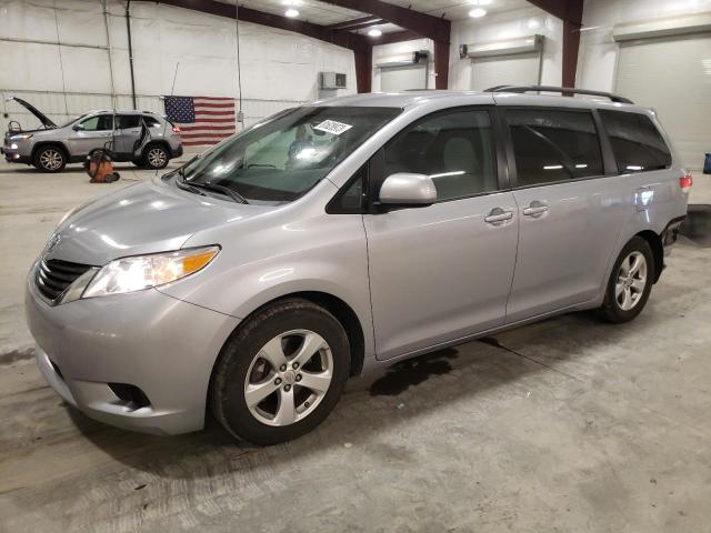 TOYOTA SIENNA LE 2014 5tdkk3dc8es457555