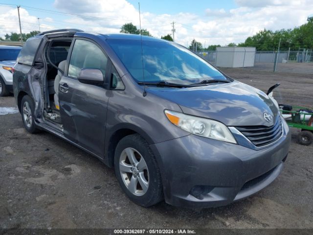 TOYOTA SIENNA 2014 5tdkk3dc8es521626