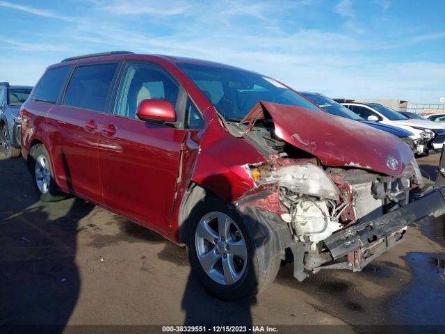 TOYOTA SIENNA 2015 5tdkk3dc8fs578913