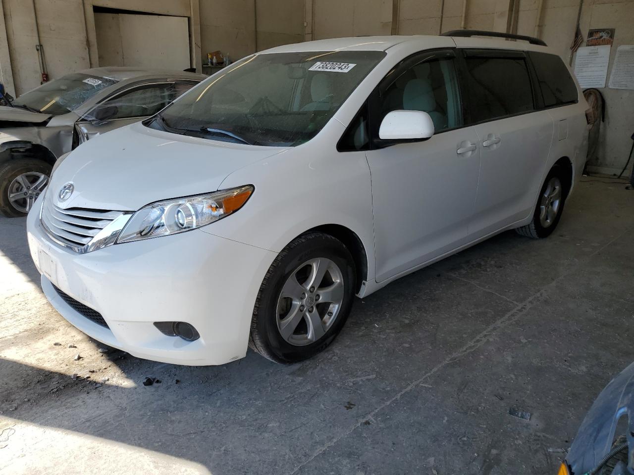 TOYOTA SIENNA 2015 5tdkk3dc8fs613367