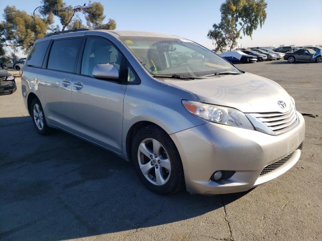 TOYOTA SIENNA LE 2016 5tdkk3dc8gs730044