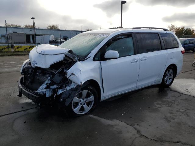 TOYOTA SIENNA LE 2016 5tdkk3dc8gs738287