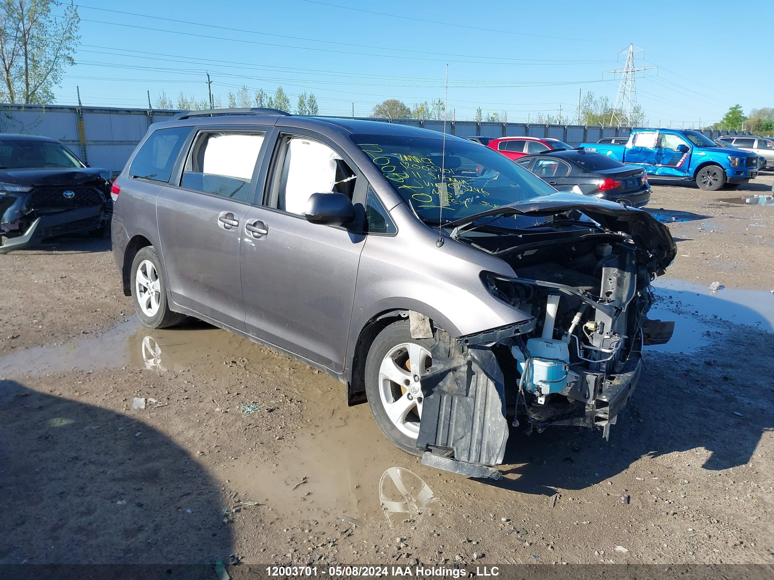 TOYOTA SIENNA 2011 5tdkk3dc9bs073246