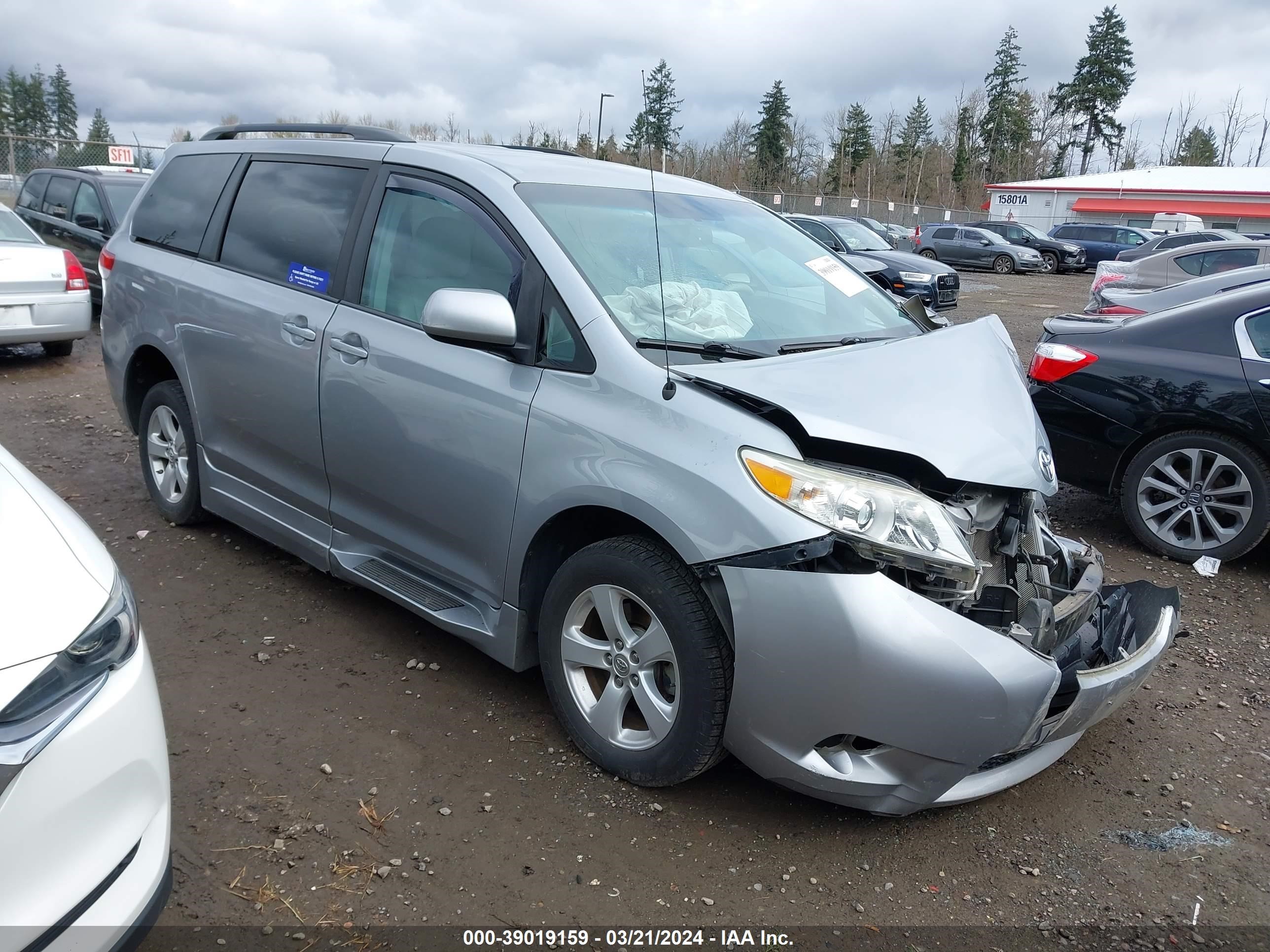 TOYOTA SIENNA 2012 5tdkk3dc9cs230159