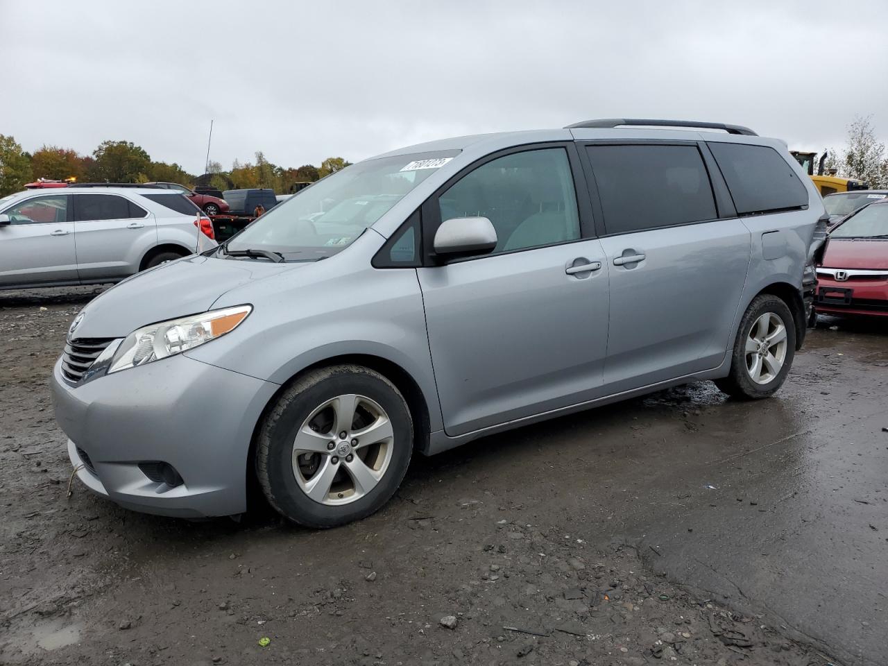 TOYOTA SIENNA 2013 5tdkk3dc9ds317030