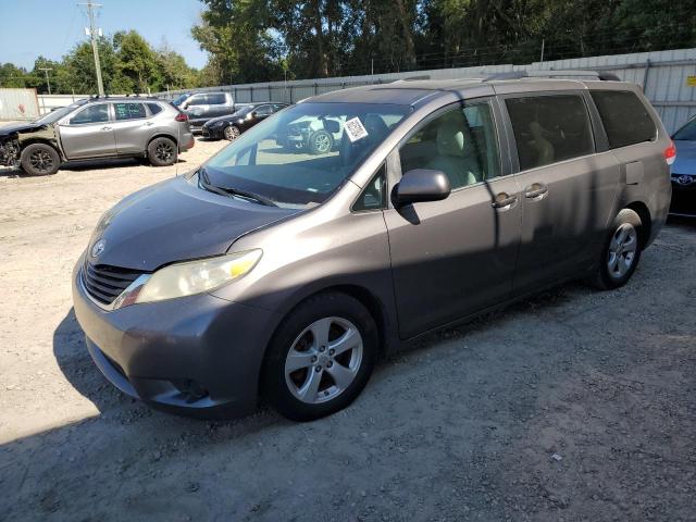 TOYOTA SIENNA LE 2013 5tdkk3dc9ds324656