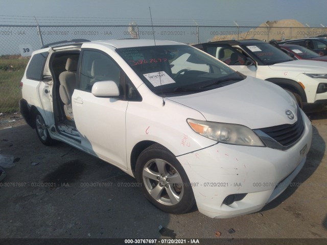 TOYOTA SIENNA 2013 5tdkk3dc9ds338542