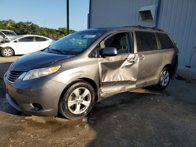 TOYOTA SIENNA LE 2013 5tdkk3dc9ds341957