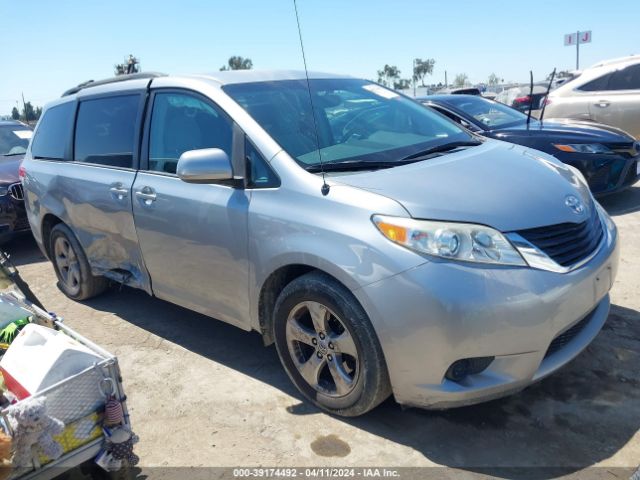 TOYOTA SIENNA 2013 5tdkk3dc9ds398952