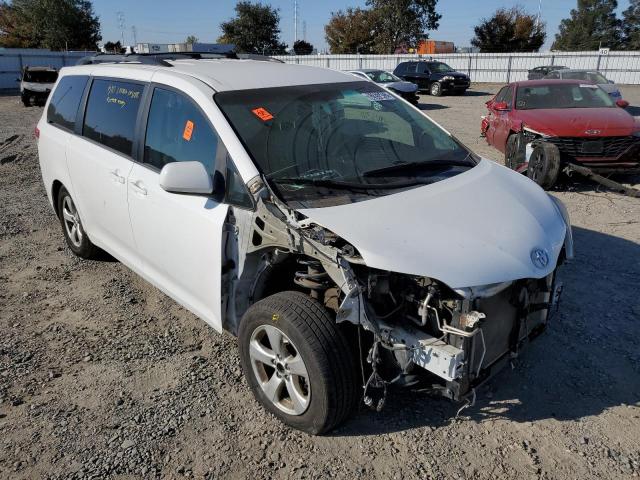 TOYOTA SIENNA LE 2014 5tdkk3dc9es483324