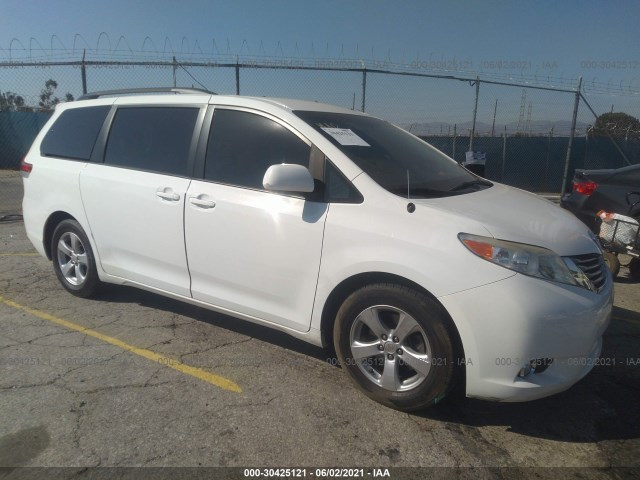 TOYOTA SIENNA 2014 5tdkk3dc9es504155