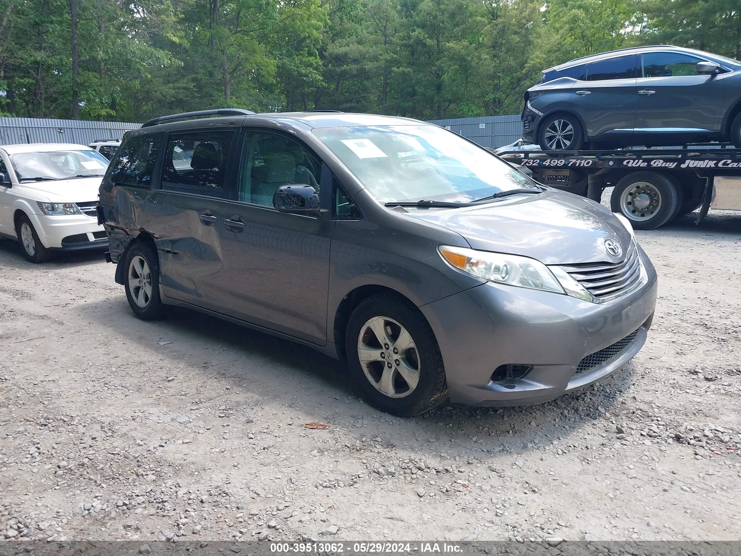 TOYOTA SIENNA 2015 5tdkk3dc9fs562266