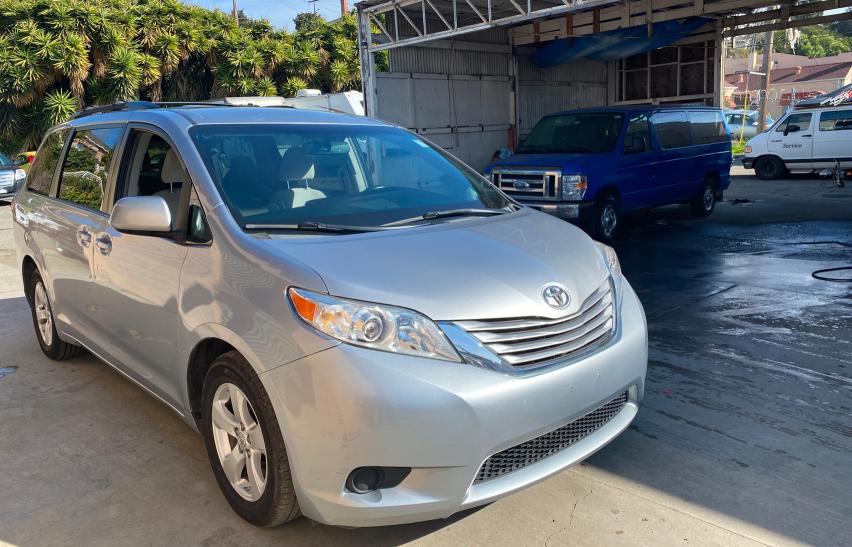 TOYOTA SIENNA 2015 5tdkk3dc9fs581447