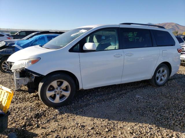 TOYOTA SIENNA LE 2015 5tdkk3dc9fs583375