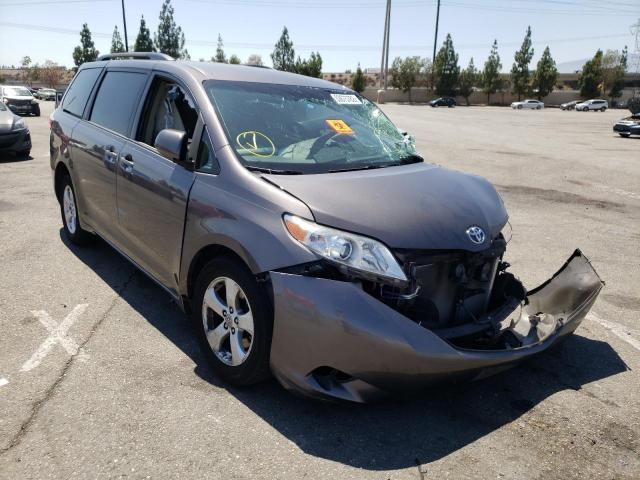 TOYOTA SIENNA LE 2015 5tdkk3dc9fs614317