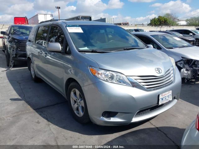 TOYOTA SIENNA 2015 5tdkk3dc9fs629786