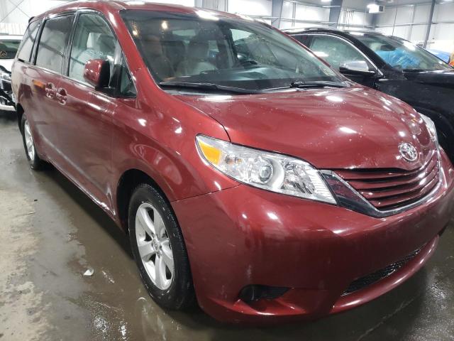 TOYOTA SIENNA LE 2015 5tdkk3dc9fs687865