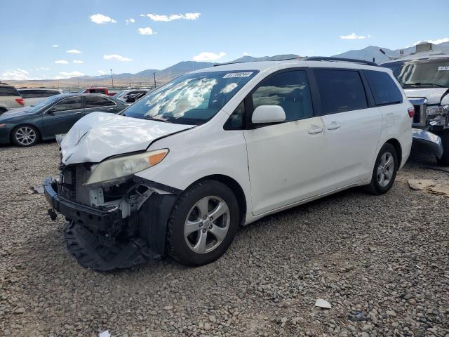 TOYOTA SIENNA LE 2016 5tdkk3dc9gs703709