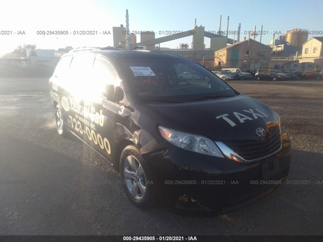 TOYOTA SIENNA 2016 5tdkk3dc9gs716122