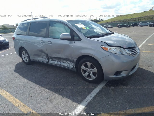 TOYOTA SIENNA LE 2016 5tdkk3dc9gs733552