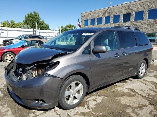 TOYOTA SIENNA LE 2016 5tdkk3dc9gs735916