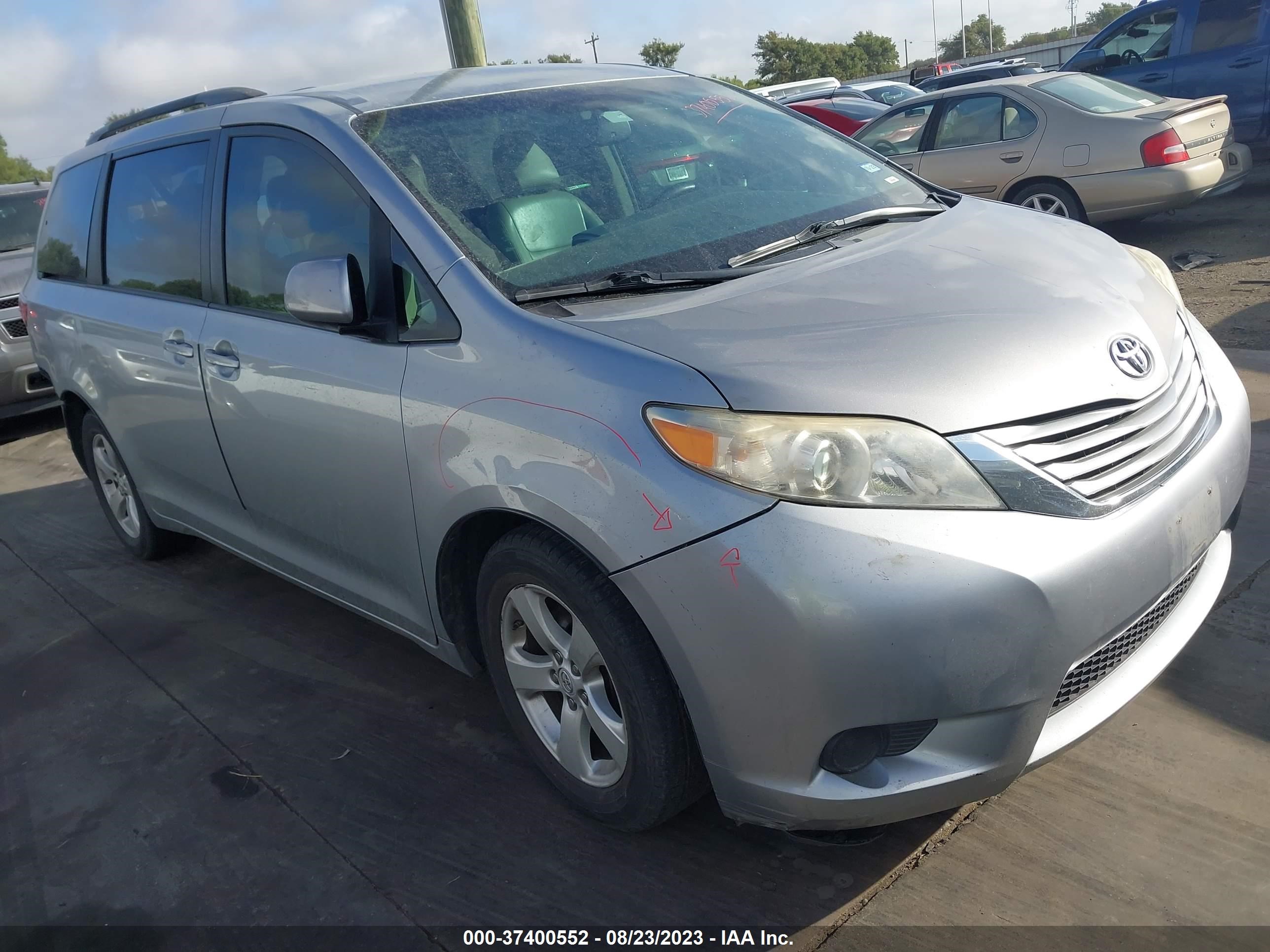 TOYOTA SIENNA 2016 5tdkk3dc9gs752652