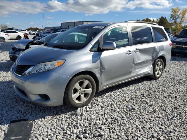 TOYOTA SIENNA LE 2011 5tdkk3dcxbs115875