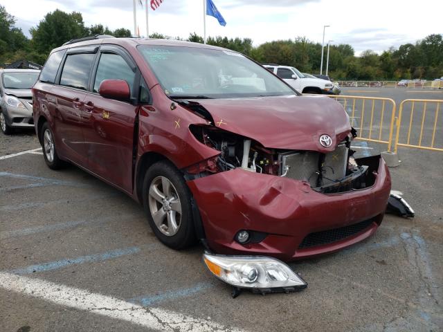 TOYOTA SIENNA LE 2013 5tdkk3dcxds305274