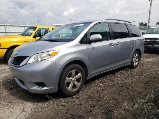 TOYOTA SIENNA LE 2013 5tdkk3dcxds398670