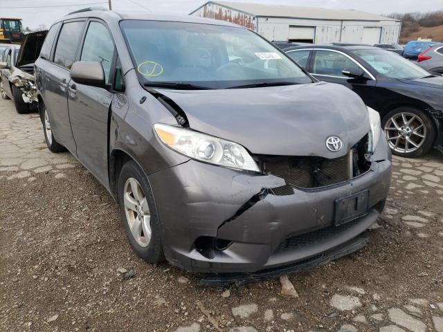 TOYOTA SIENNA LE 2014 5tdkk3dcxes432124