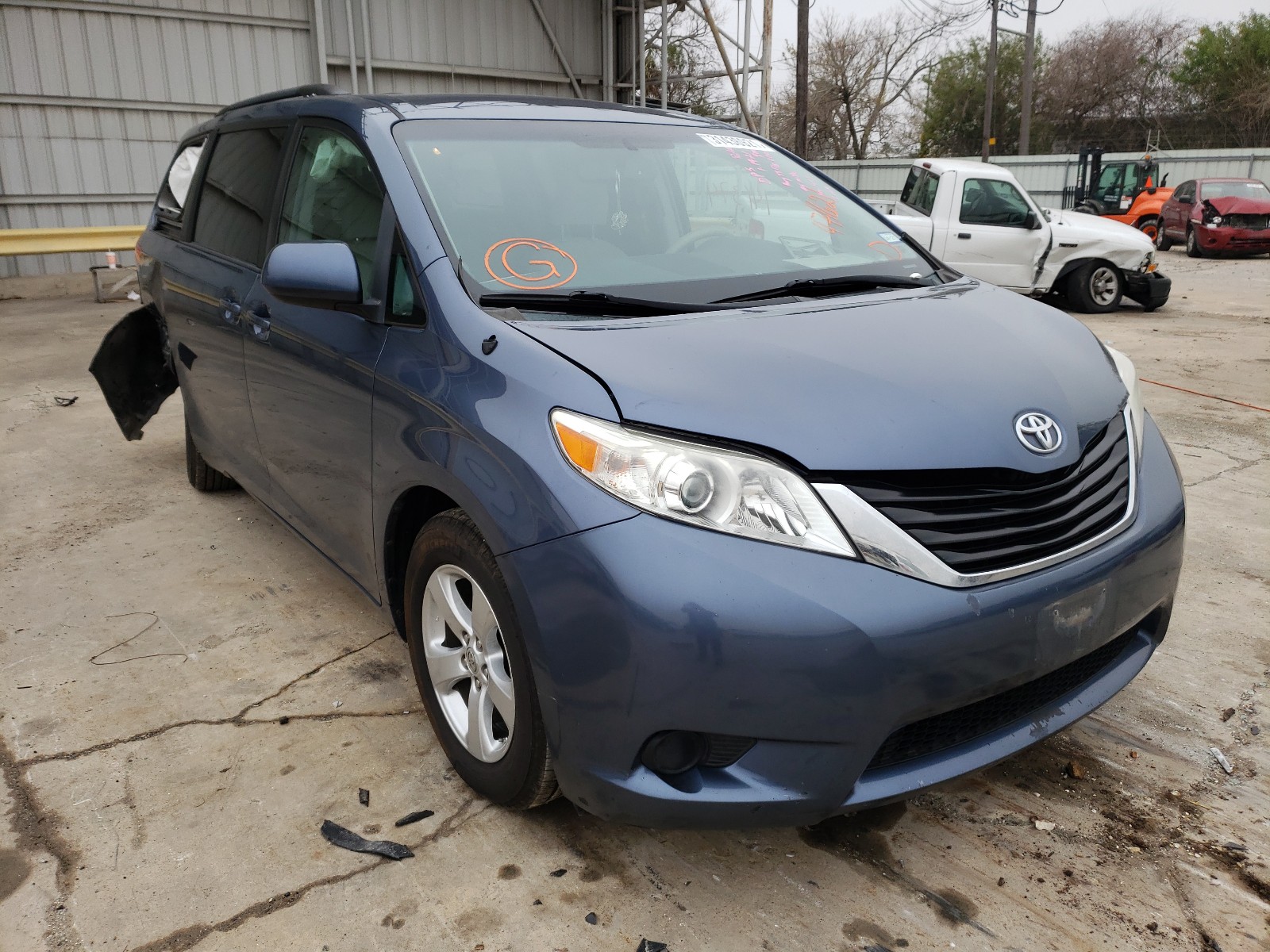 TOYOTA SIENNA LE 2014 5tdkk3dcxes471621