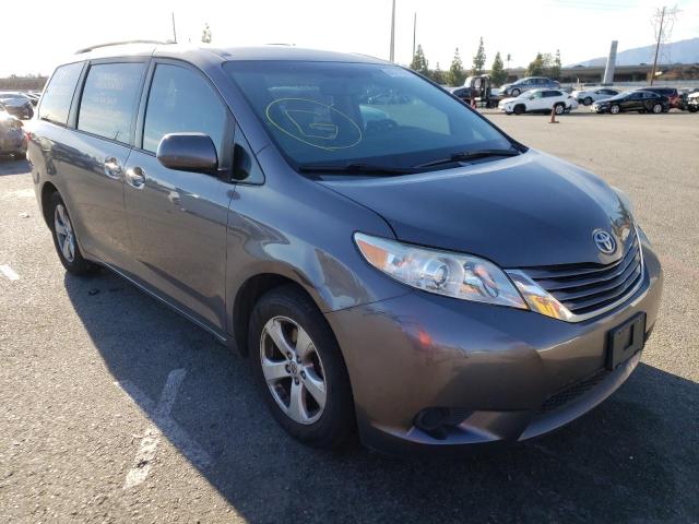 TOYOTA SIENNA LE 2015 5tdkk3dcxfs686563